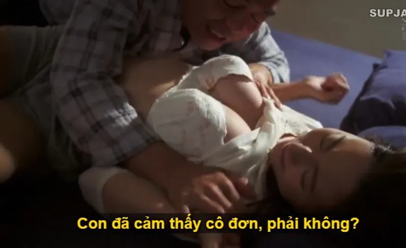 Thấy con trai mãi mê công việc để người tình của con trai cô đơn, bố ông xã làm liều đè trả bài con dâu